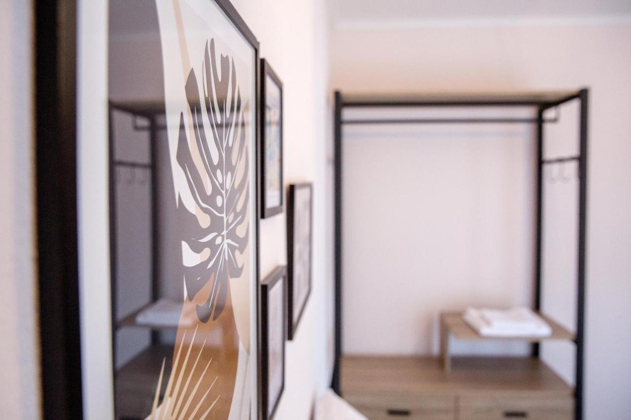 Konstantina & Evgenia Deluxe Apartment Néa Péramos Exteriér fotografie