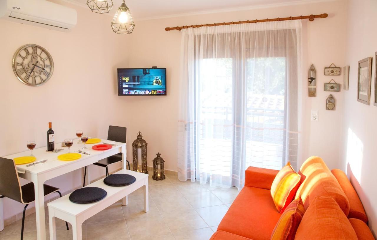 Konstantina & Evgenia Deluxe Apartment Néa Péramos Exteriér fotografie